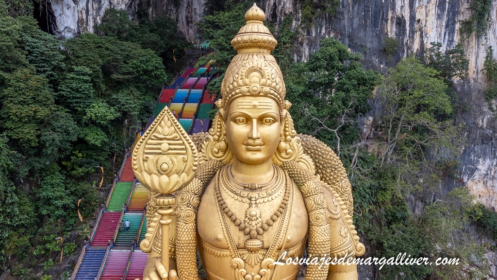 Batu Caves, una visita imprescindible en un viaje por Malasia - Ruta por Singapur y Malasia Batu Caves, una visita imprescindible en un viaje por Malasia - Los viajes de Margalliver
