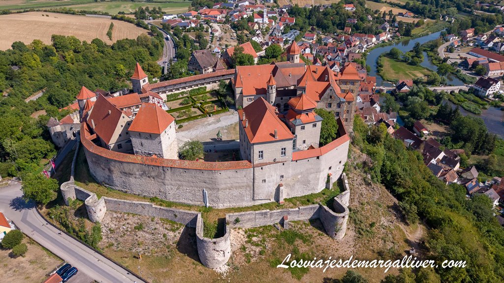 Castillo de Harburg a vista de Dron en Baviera Castillo de Harburg a vista de Dron en Baviera - Los viajes de Margalliver