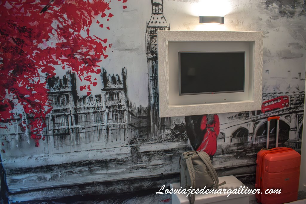 Detalle de la habitación doble del hotel MyContinental en Suceava Detalle de la habitación doble del hotel MyContinental en Suceava - Los viajes de Margalliver
