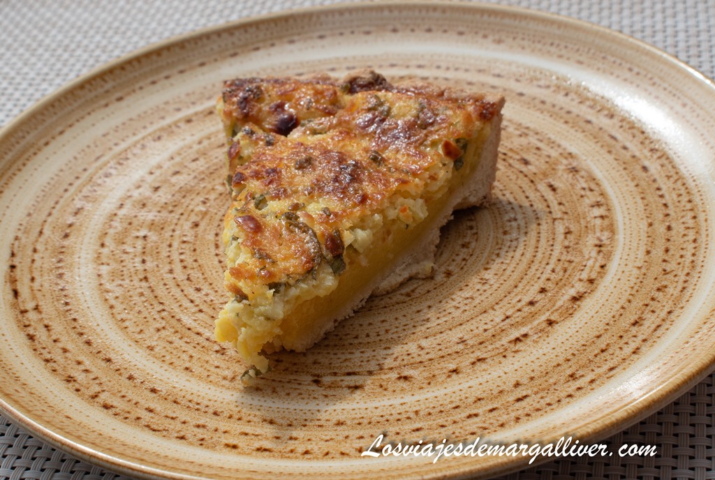 Flaó, una tarta de queso típica - Qué comer en Ibiza Flaó, una tarta de queso típica Qué comer en Ibiza - Los viajes de Margalliver