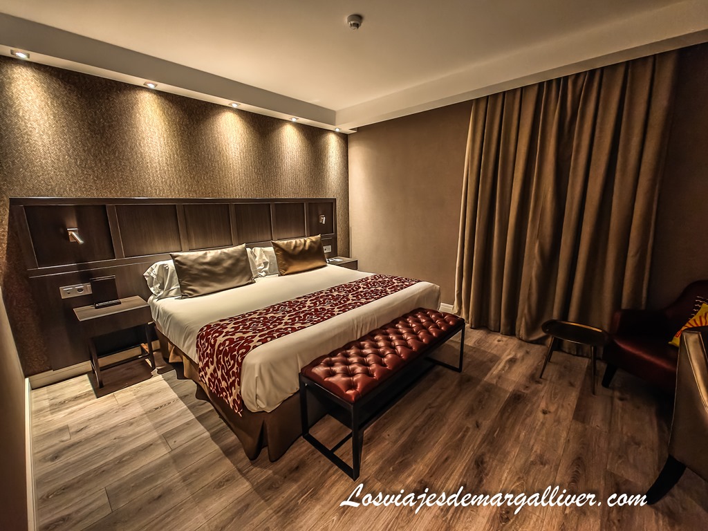 Habitación doble del hotel Catalonia Habitación doble del hotel Catalonia Ronda - Los viajes de Margalliver