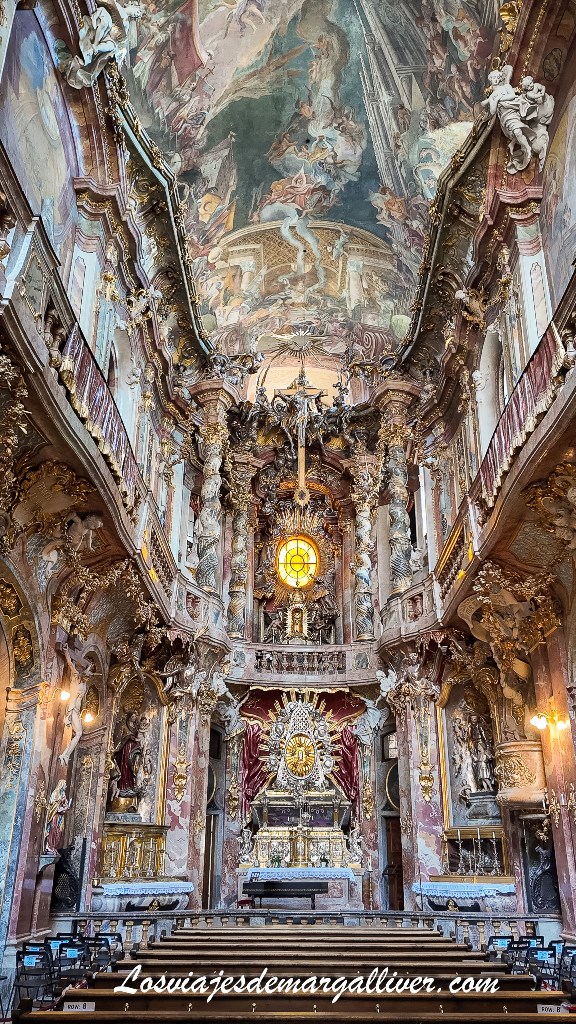 Iglesia de Asamkirche en Munich, la mas bonita de la ciudad Iglesia de Asamkirche en Munich, la mas bonita de la ciudad - Los viajes de Margalliver