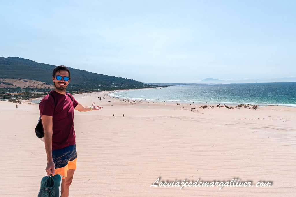 Kike en la playa de Valdevaqueros en Tarifa Kike en la playa de Valdevaqueros en Tarifa - Los viajes de Margalliver