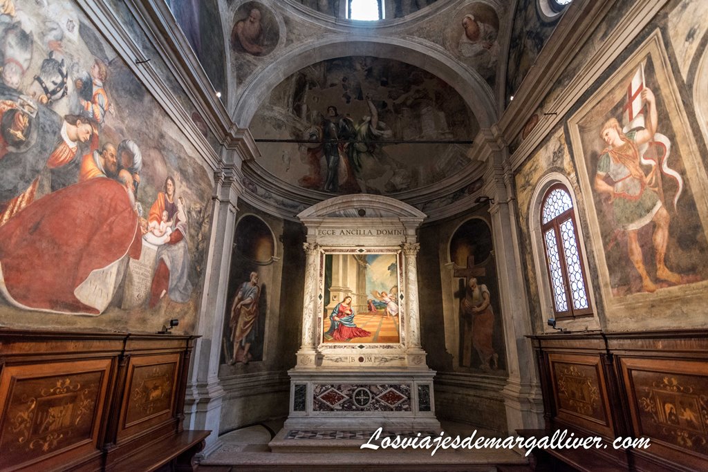 obra “La Asunción de la Virgen”, del famoso pintor Tiziano en el Duomo de Treviso obra “La Asunción de la Virgen”, del famoso pintor Tiziano en el Duomo de Treviso - Los viajes de Margalliver