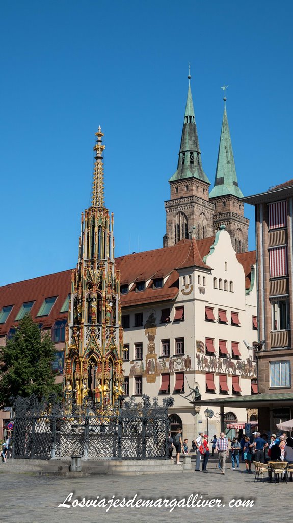 La fuente bonita de Nuremberg La fuente bonita de Nuremberg - Los viajes de Margalliver
