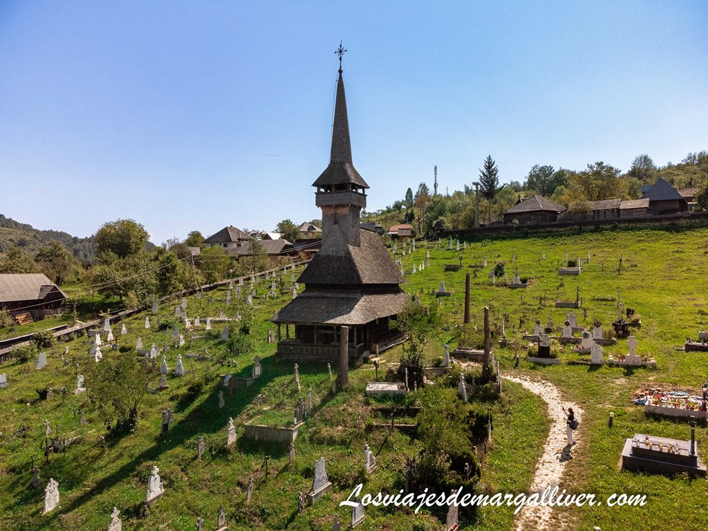 Panoramica de Poienile Izei en Maramures Panoramica de Poienile Izei en Maramures - Los viajes de Margalliver