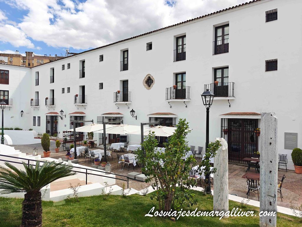 Parador de Mérida, nuestro alojamiento en la Ruta del Vino y Cava Ribera del Guadiana Parador de Mérida, nuestro alojamiento en la Ruta del Vino y Cava Ribera del Guadiana - Los viajes de Margalliver