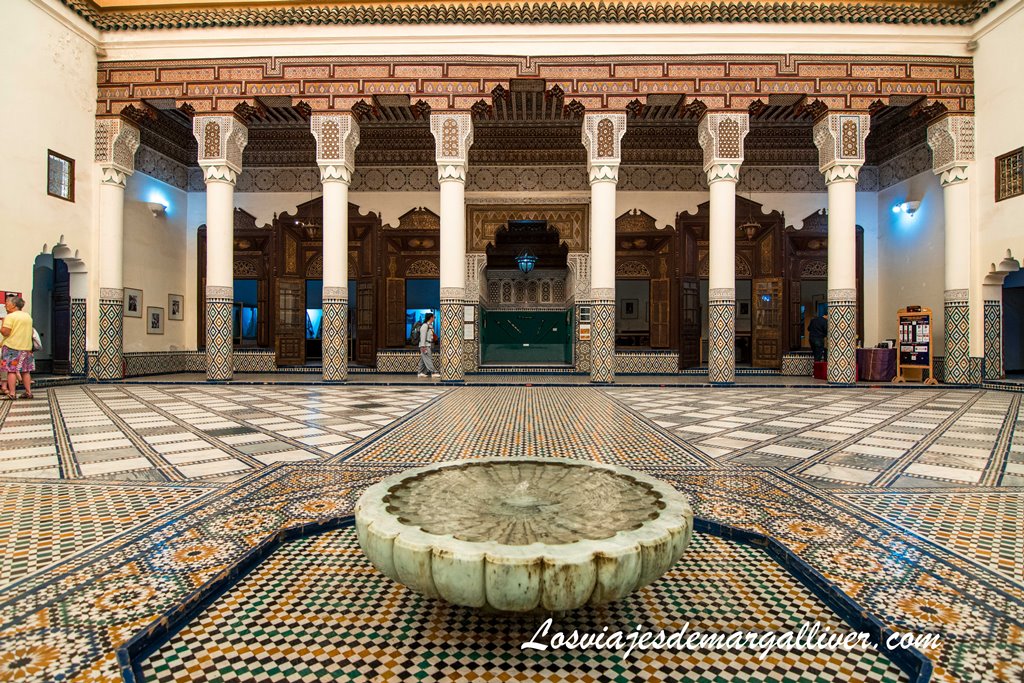 Detalle del patio central del Museo de Marrakech Detalle del patio central del Museo de Marrakech - Los viajes de Margalliver