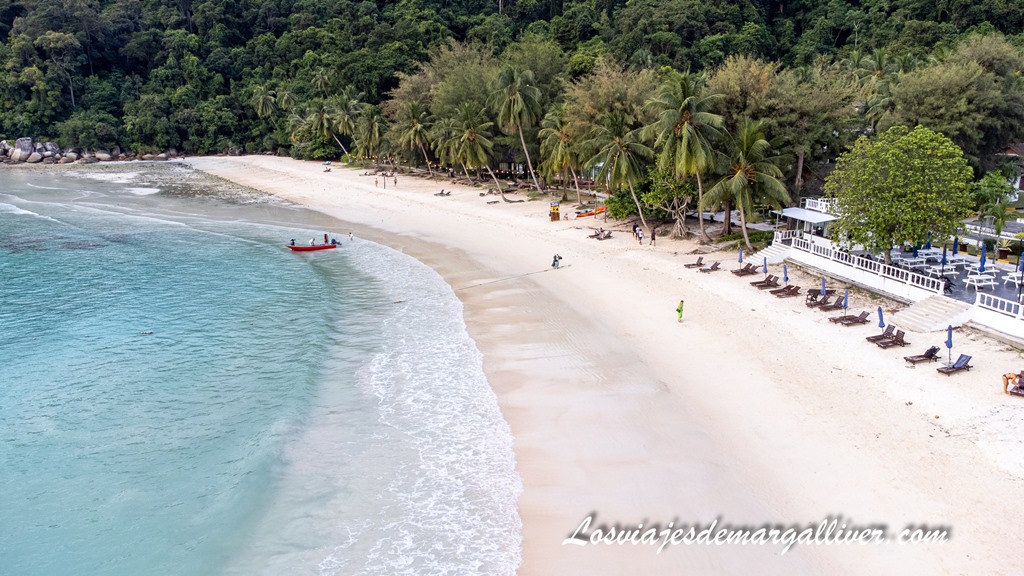 Playa Teluk Pauh, posiblemente la mejor de las Islas Perhentian Playa Teluk Pauh, posiblemente la mejor de las Islas Perhentian - Los viajes de Margalliver