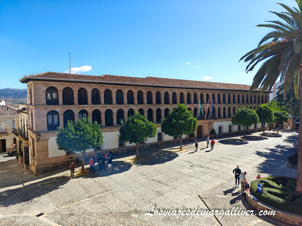 Plaza Duquesa de Parcent, la plaza con más vida de Ronda Plaza Duquesa de Parcent, la plaza con más vida de Ronda - Los viajes de Margalliver