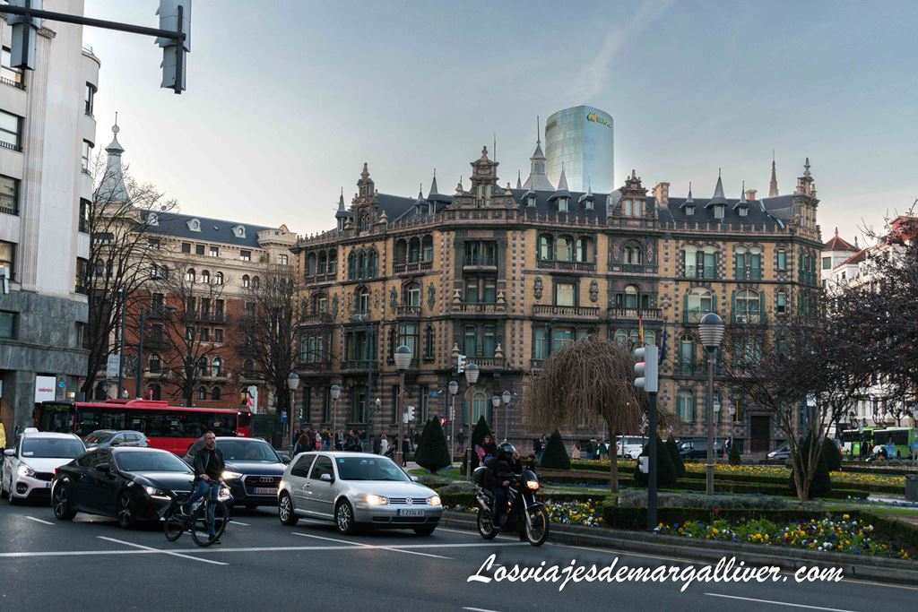 Plaza Federico Moyua en Bilbao, lugar ideal para alojarte en Bilbao Plaza Federico Moyua en Bilbao, lugar ideal para alojarte en Bilbao - Los viajes de Margalliver