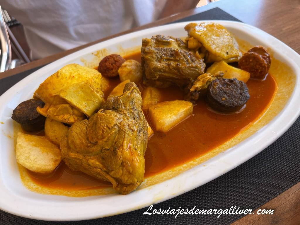 Sofrit Pagès es un Plato típico de Ibiza Sofrit Pagès es un Plato típico de Ibiza - Los viajes de Margalliver