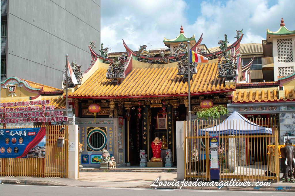 Templo Leong San See en Little India en Singapur Templo Leong San See en Little India en Singapur - Los viajes de Margalliver