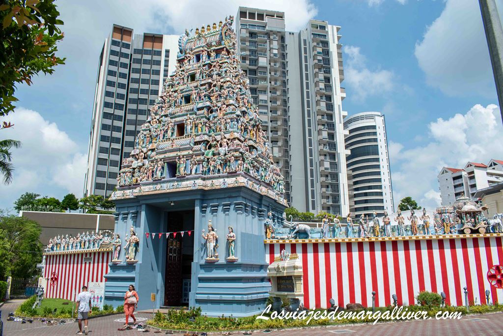 Templo Sri Srinivasa Perumal en Little India, Singapur Templo Sri Srinivasa Perumal en Little India, Singapur - Los viajes de Margalliver