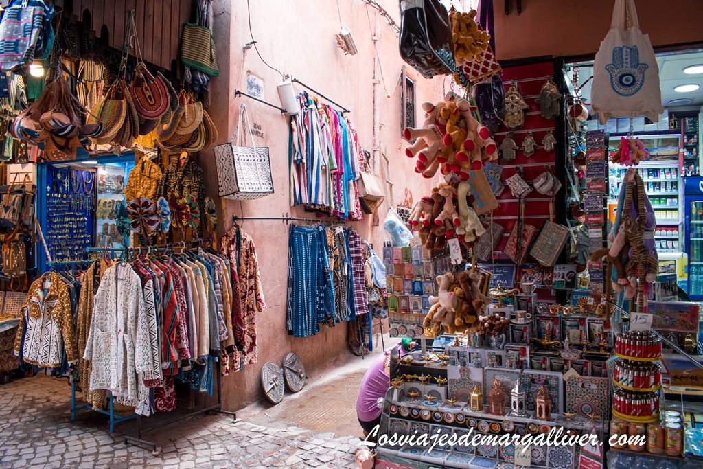 Puestos en el Zoco de Marrakech Puestos en el Zoco de Marrakech - Los viajes de Margalliver
