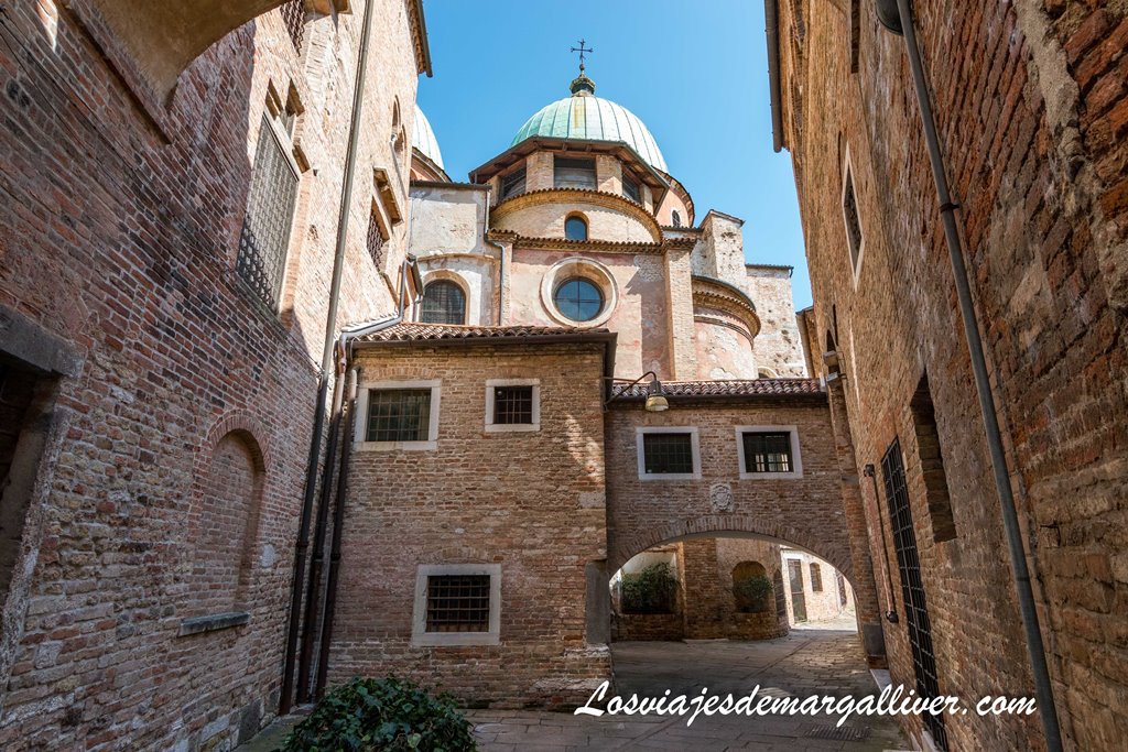 Vicolo del Duomo en Treviso Vicolo del Duomo en Treviso - Los viajes de Margalliver