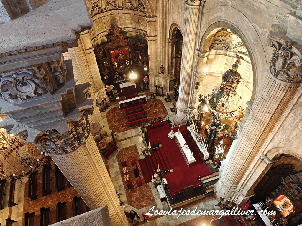 Vistas desde el mirador interior del campanario de la Iglesia de Santa María la Mayor en Ronda Vistas desde el mirador interior del campanario de la Iglesia de Santa María la Mayor en Ronda - Los viajes de Margalliver
