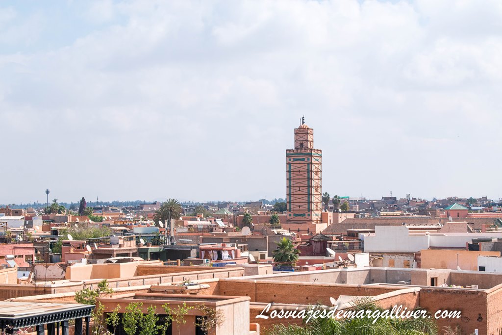 Mezquita Ben Youssef vista desde el Jardín Secreto de Marrakech - Mezquita Ben Youssef vista desde el Jardín Secreto de Marrakech - Los viajes de Margalliver