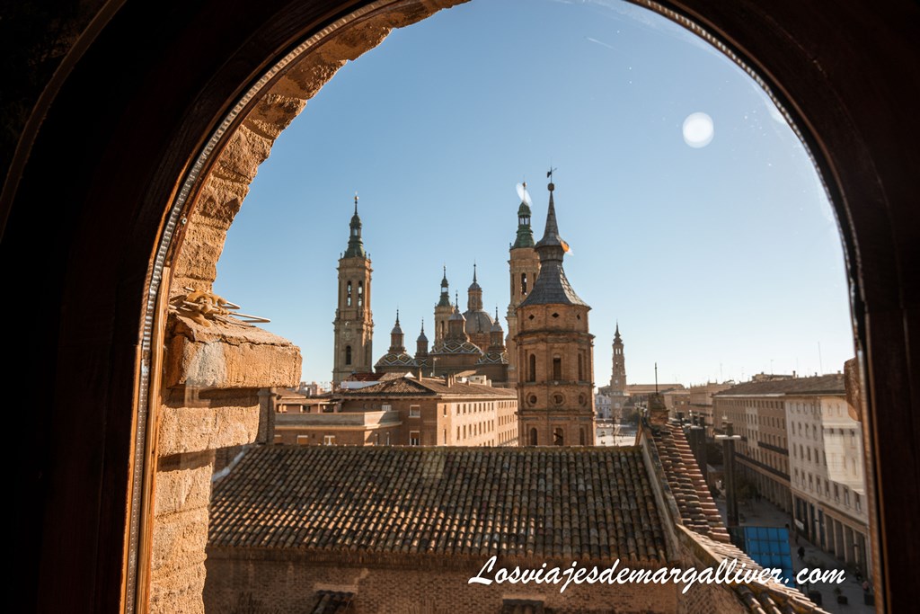 Vistas desde el Torreón de la Zuda en Zaragoza Vistas desde el Torreón de la Zuda en Zaragoza - Los viajes de Margalliver