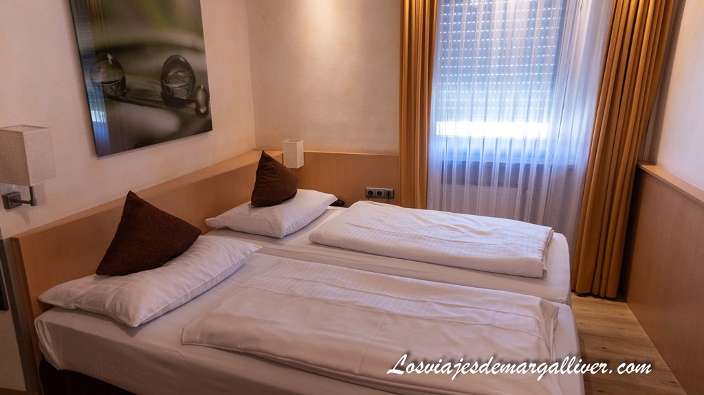 Habitacion del City Hotel Ost am Ko en Augsburgo, Alemania Habitacion del City Hotel Ost am Ko en Augsburgo, Alemania - Los viajes de Margalliver