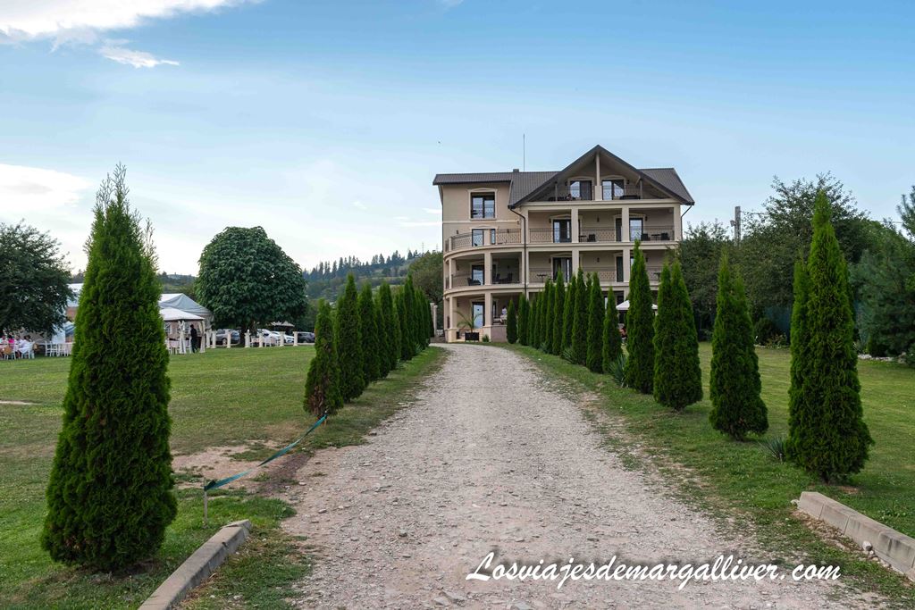 hotel Grădinile Romane junto al lago Bicaz en Rumanía hotel Grădinile Romane junto al lago Bicaz en Rumanía - Los viajes de Margalliver